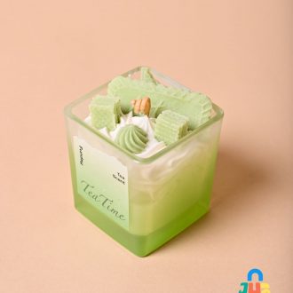 Sweet Cinnamon Scented Candle